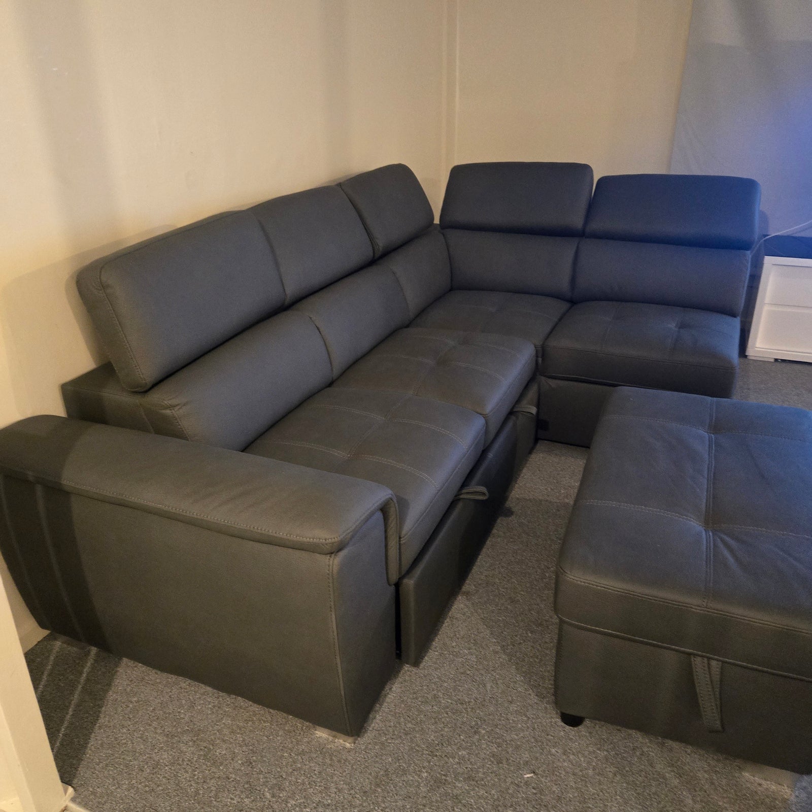 Corner Leather Sofa with Sofa Bed