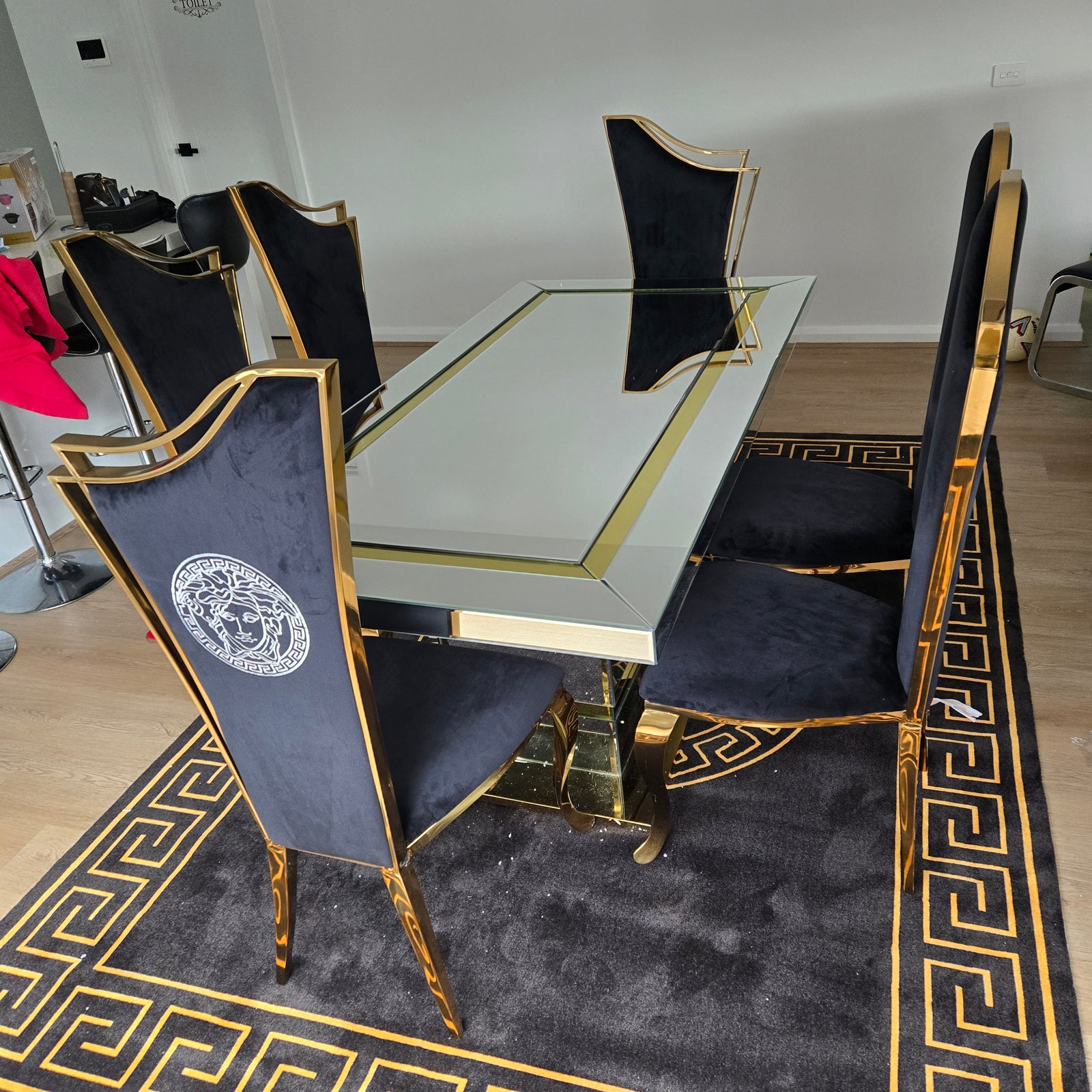 L180cm Mirrored Dining Table set