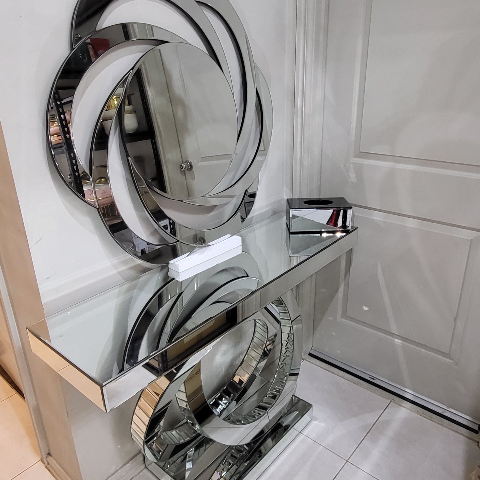 Circle Console Table and Mirror