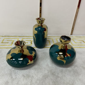 Ceramic Decorative Stands set of 3 in Green Gold