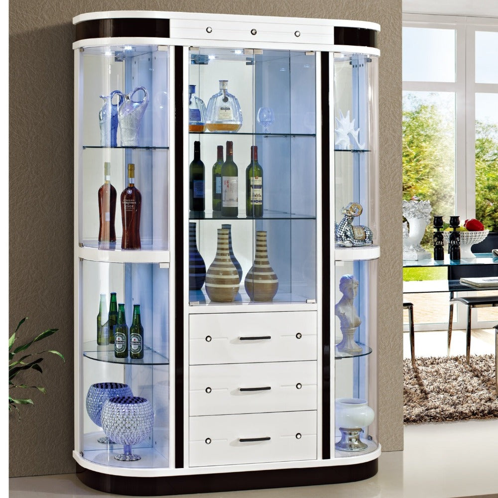 White Wine / Display / Traditional Cabinet