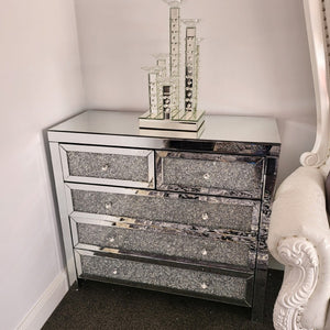 Classic Modern Diamond Crushed Chest of Drawers / Tallboy with 5 Draws in Silver Colour