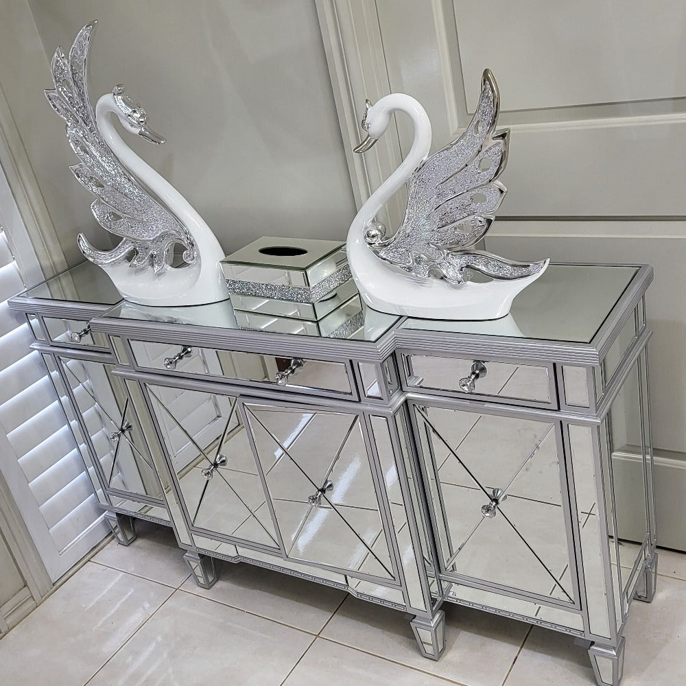 Mirrored Furniture - Glass Mirrored Dining Room Buffet Cabinet with 4 Shelves and 3 drawers in Silver