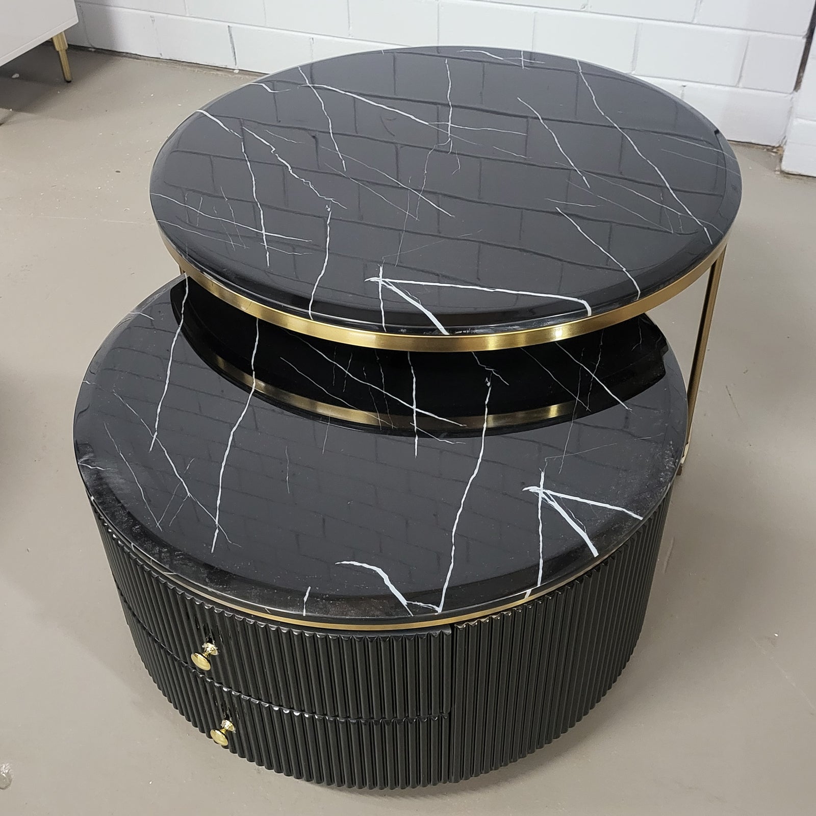 Black and Gold Round Nested Coffee Tables - 2 Piece Set