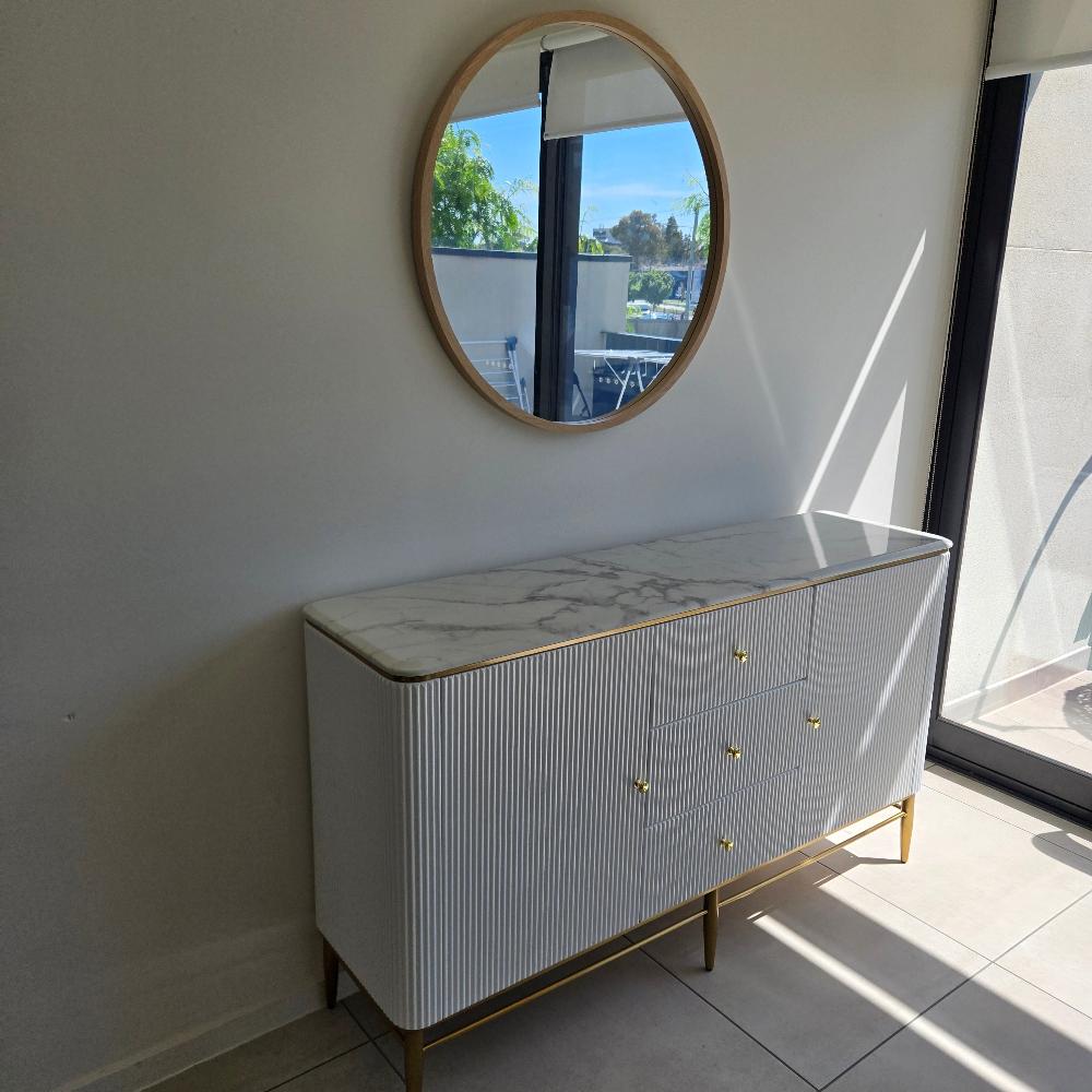 Modern Buffet Cabinet in Bronze Storage Dining Room Buffet Cabinet with 2 shelves and 3 Drawers in White MDF and Bronze