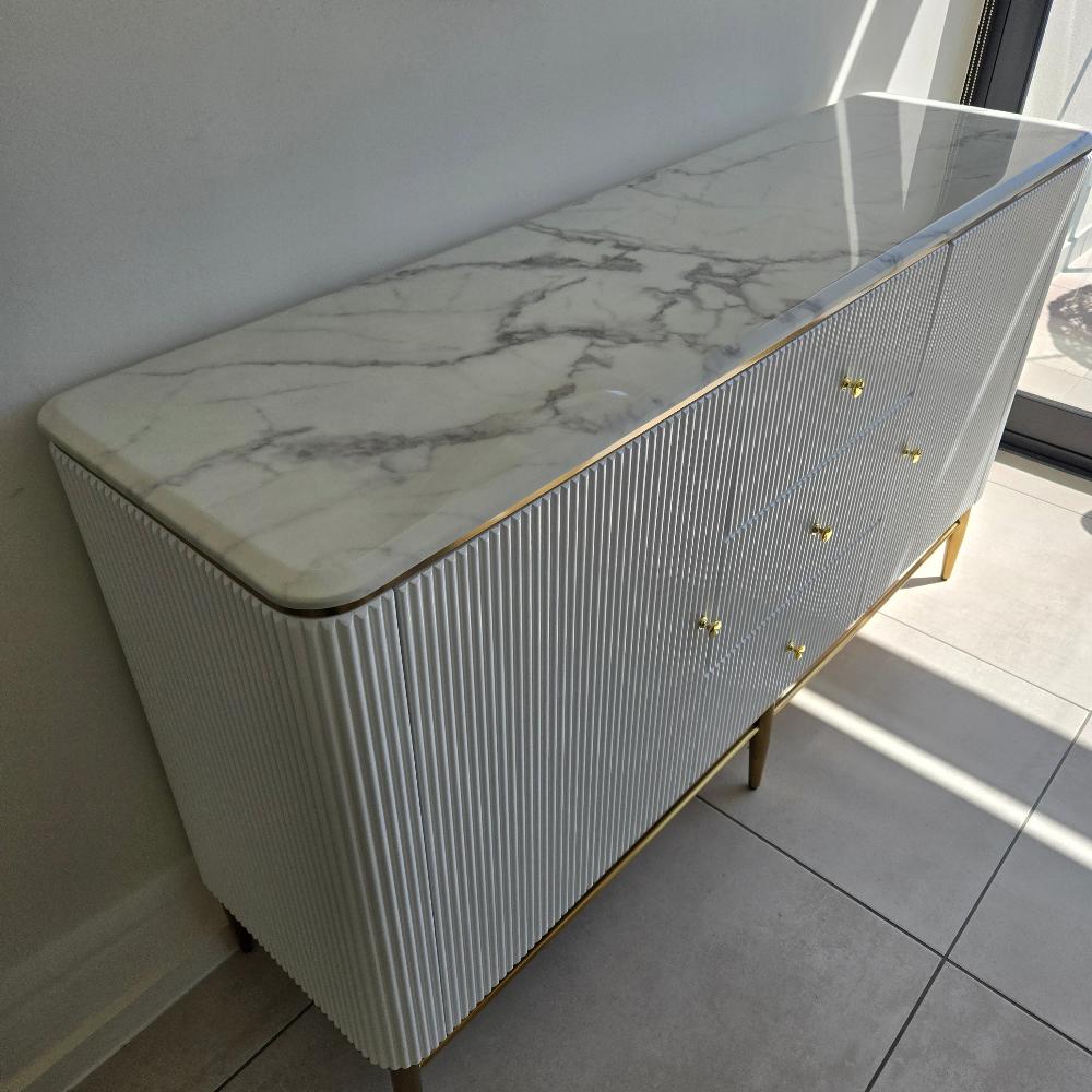 Buffet Cabinet in Bronze Storage Dining Room Buffet Cabinet with 2 shelves and 3 Drawers in White MDF and Bronze