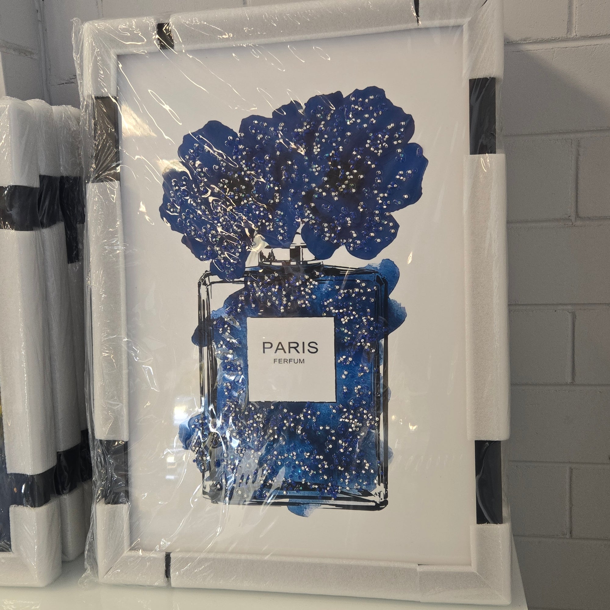 Home Decorative Wall Art, PS Frame and 5D Diamond Crystal Porcelain Painting