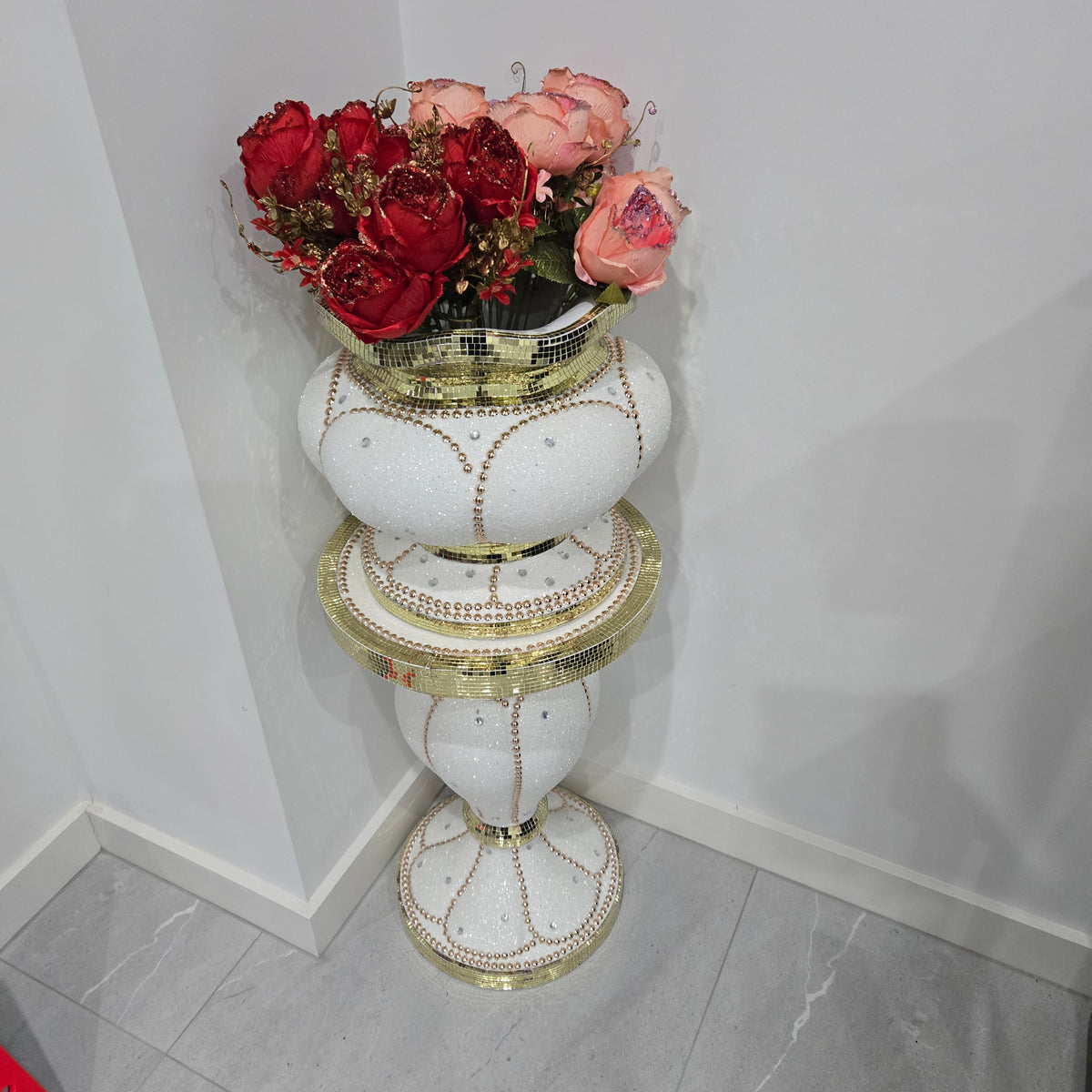 2-Piece Decorative Resin - iVase