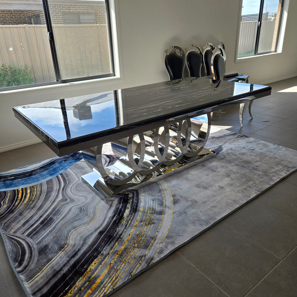 Circles (L220cm) Marble Dining Table