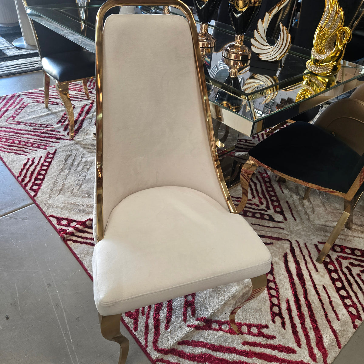 Beige Velvet Chair in Gold (Y2505)