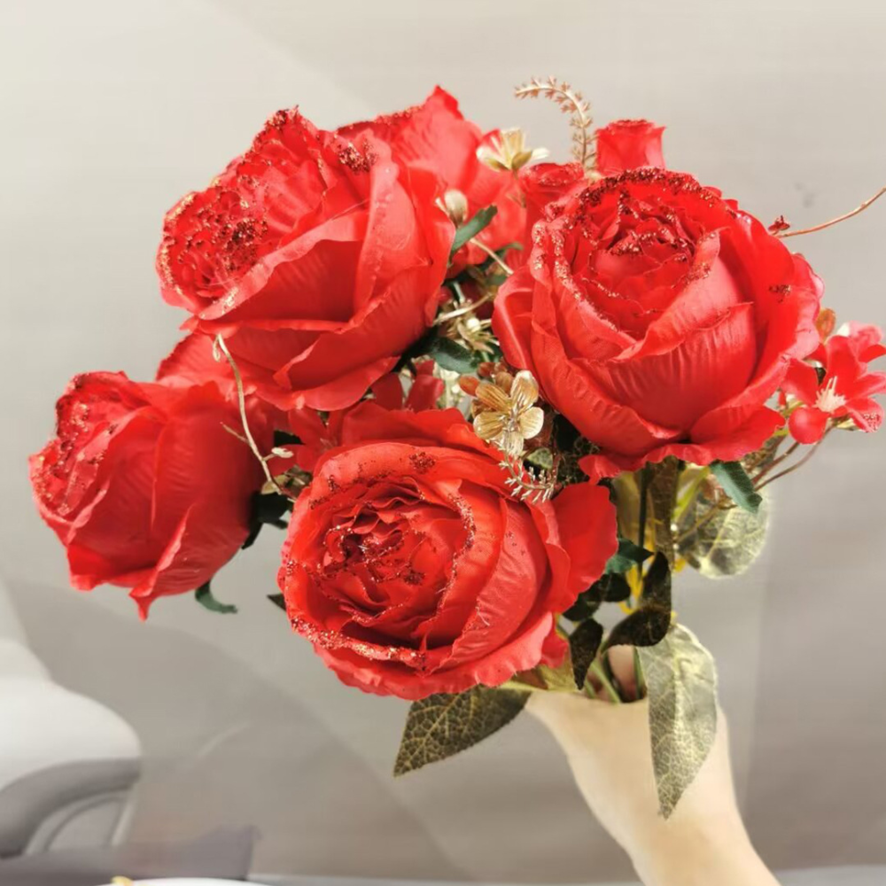 Overlord Bunch of Roses in Red and Green Available at RBM Classic Home