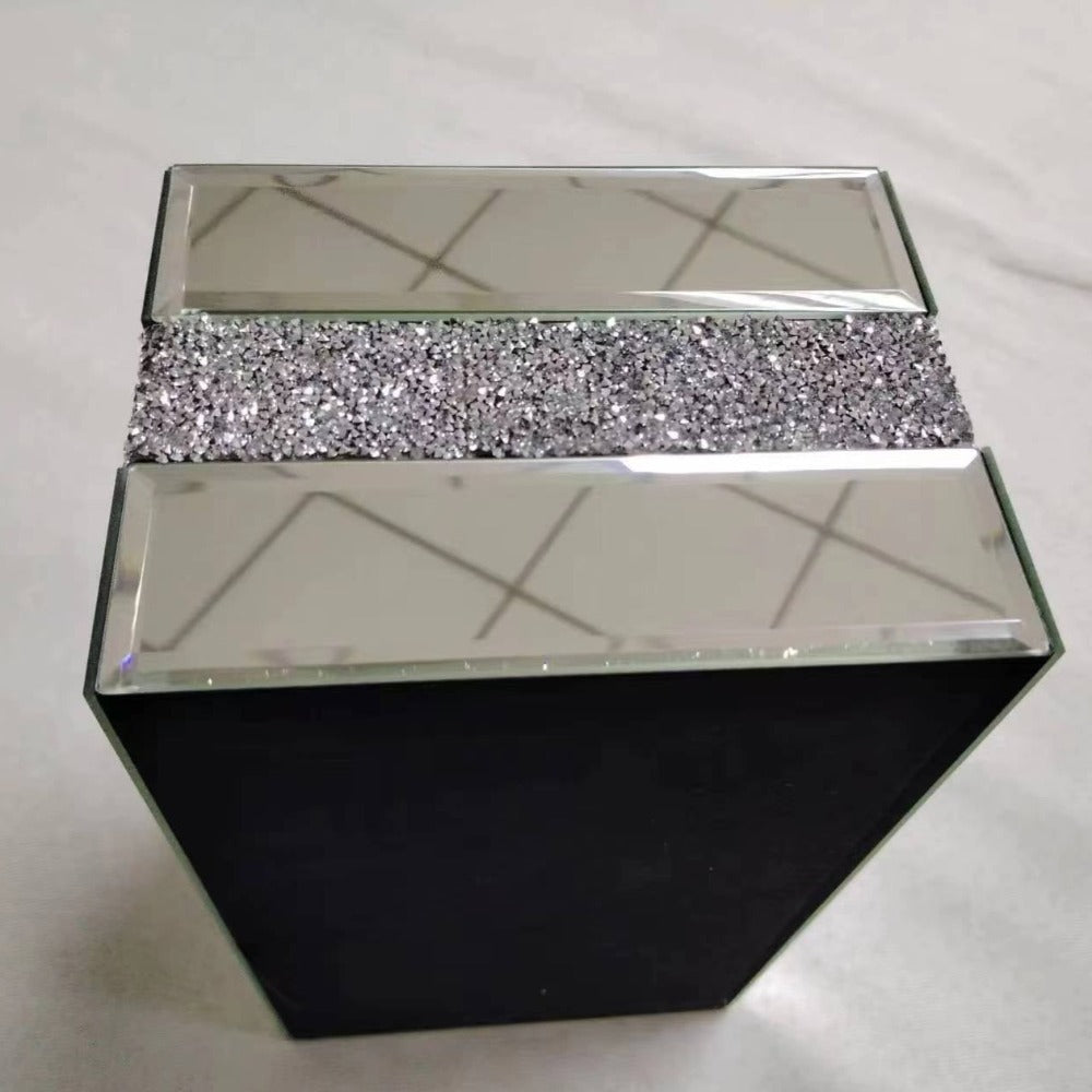 Glass Mirrored Decorative Tissue Box in Silver with Diamond-Crushed Sparkling Glass