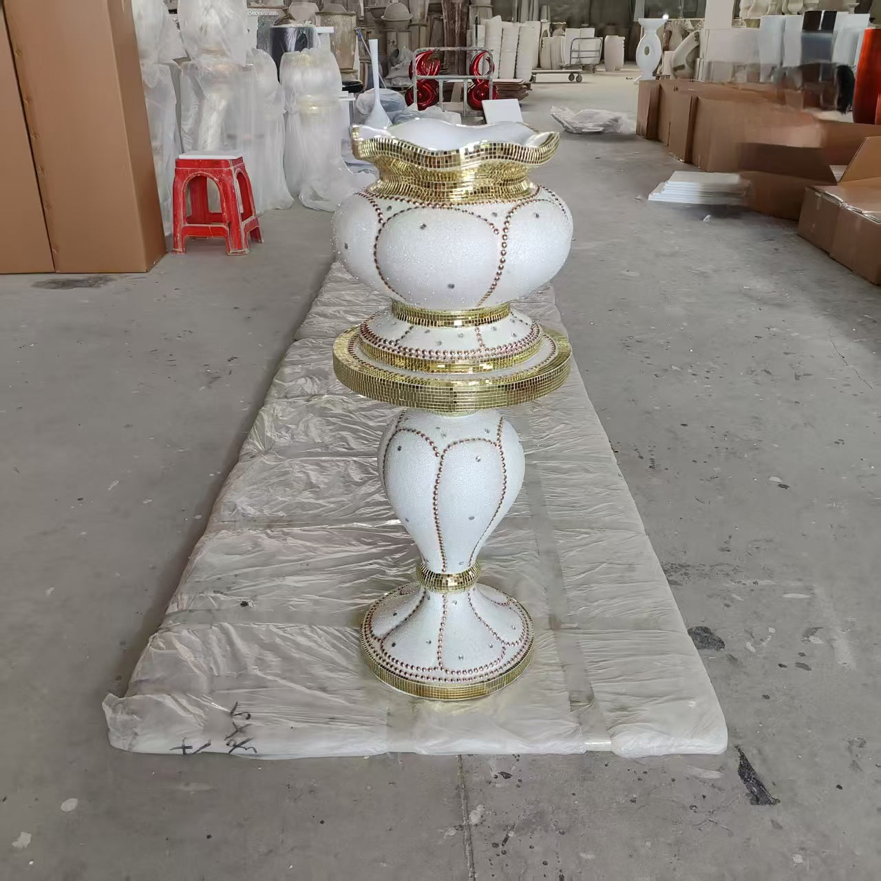 Classy and Modern 2-Piece Decorative Resin Vase with a Pot and a Stand. The iVase Available at RBM Classic Home