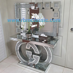 Diamond Crushed Mirrored Glass GG Style Hallway Console Table and Mirror set