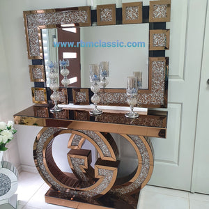 Diamond Crushed GG Mirrored Console Table and Mirror