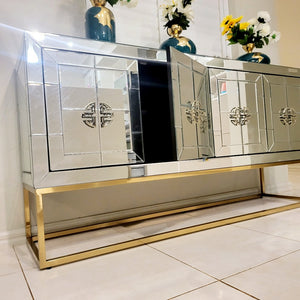 Elegant Glass Mirrored Silver Rochester Dining Room Buffet Cabinet with 4 Shelves and Bronze Stand