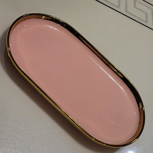 Luxury, Modern, Classy and Elegant Ceramic Dinner Set with Golden Trim Line in Pink Colour