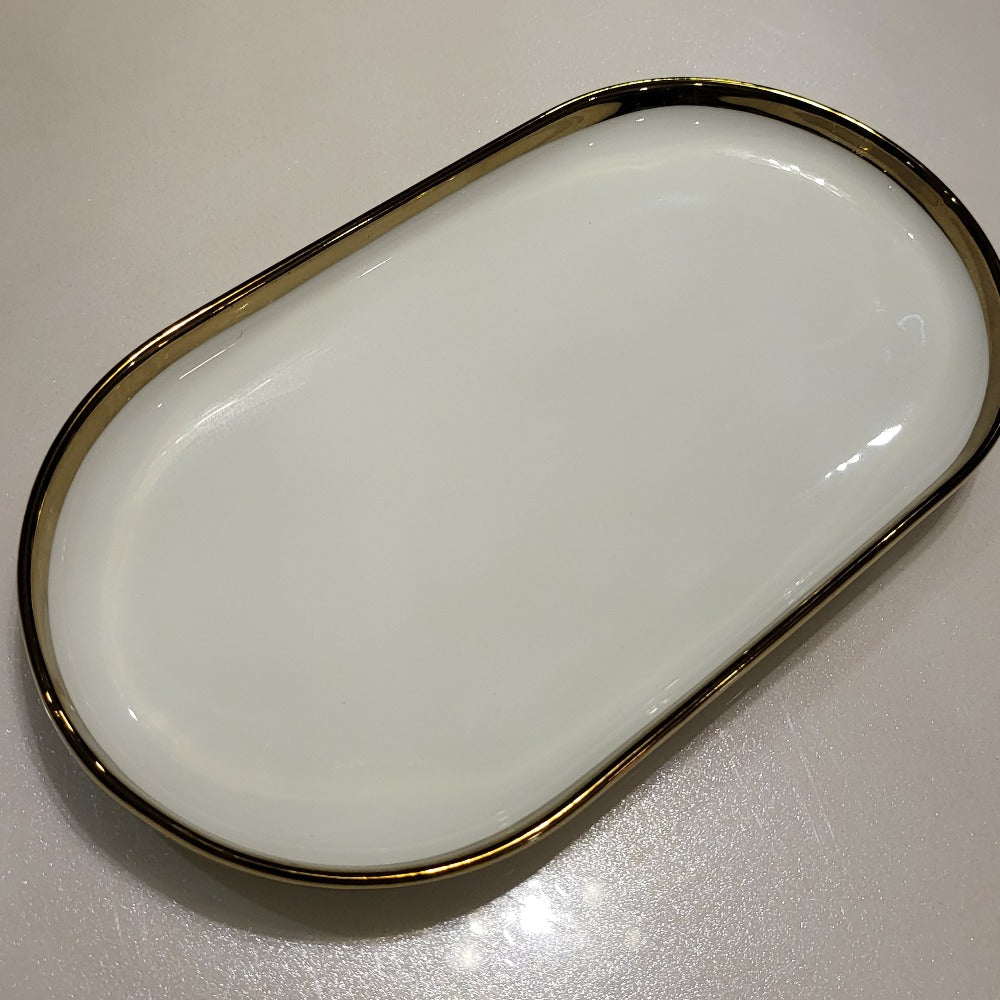 Modern, Classy and Elegant Ceramic Dinner Set with Golden Trim Line in White Colour