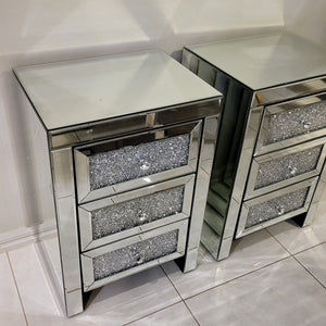 Modern Diamond Crushed Mirrored Glass Bedside Table in silver