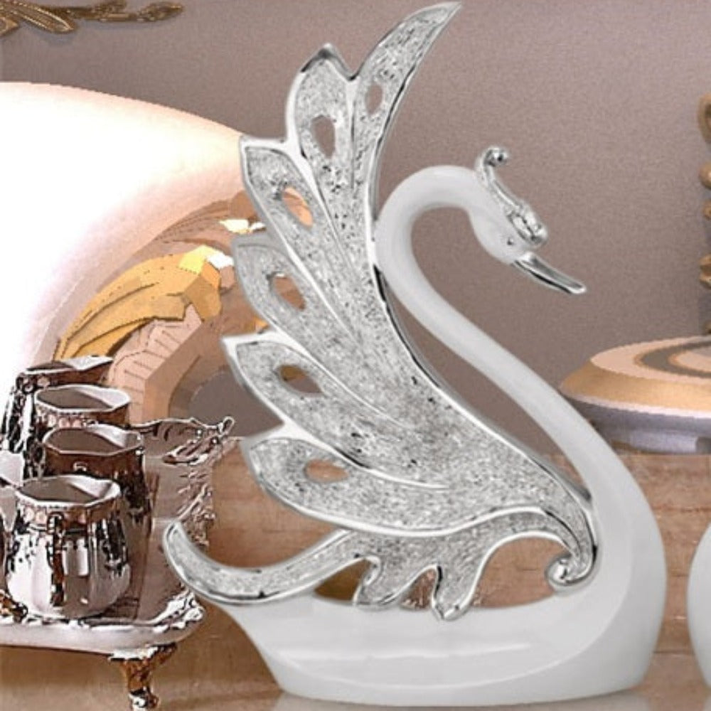 Modern Exquisite Resin Decorative White Swans