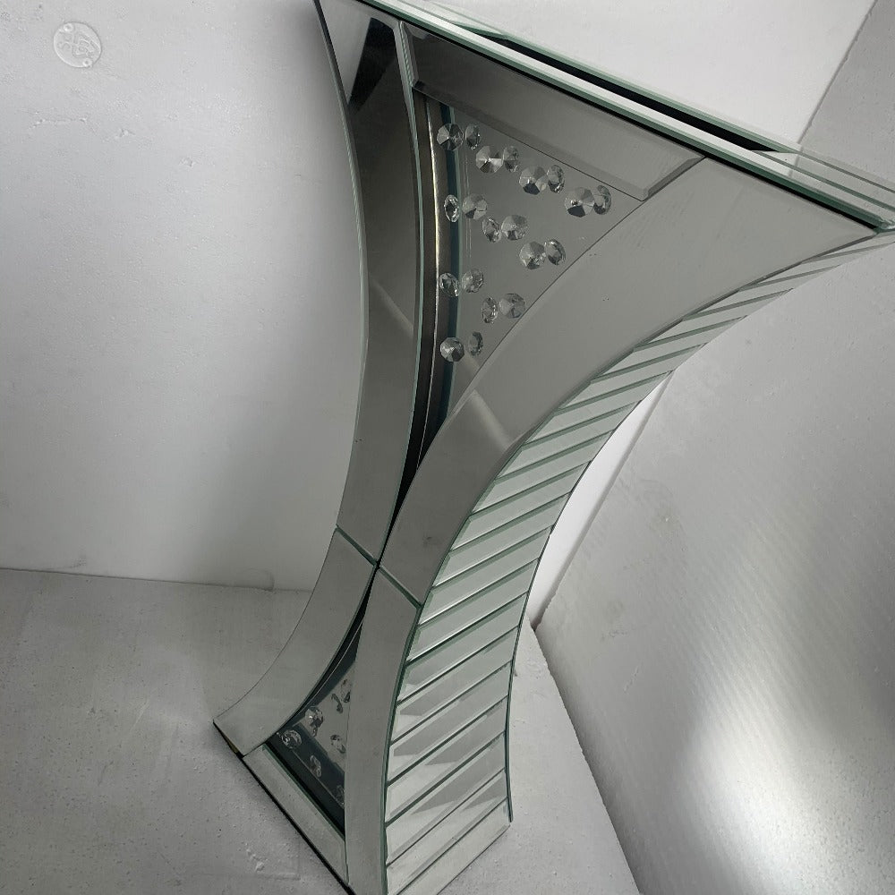 Majestic Silver Glass Mirrored Decorative Vase